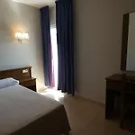 Marina Tossa Hotel *