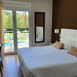 Marina Tossa Hotel *