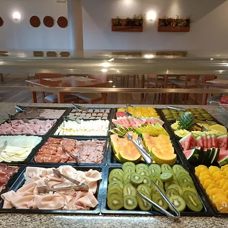 酒店 滨海托萨酒店 *