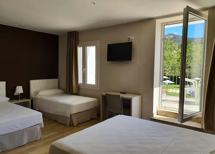 Marina Tossa Hotel *